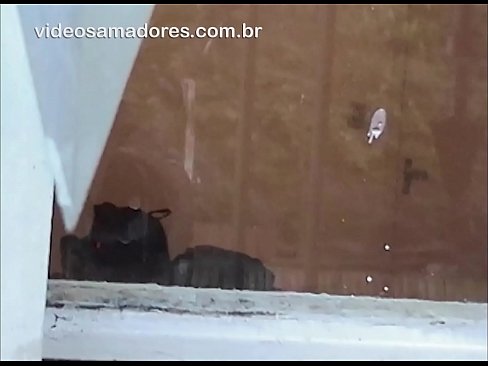 ❤️ Home cachondo mirando á súa moza con outro mozo, gravando un vídeo de carallo sen molestar á parella ❌ Vídeo de sexo a nós gl.vegasservice.ru ❌️❤